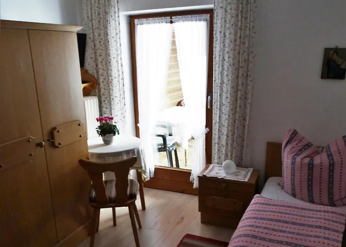 Haus Saurler - Chiemgau Karte Casa de hóspedes 3*